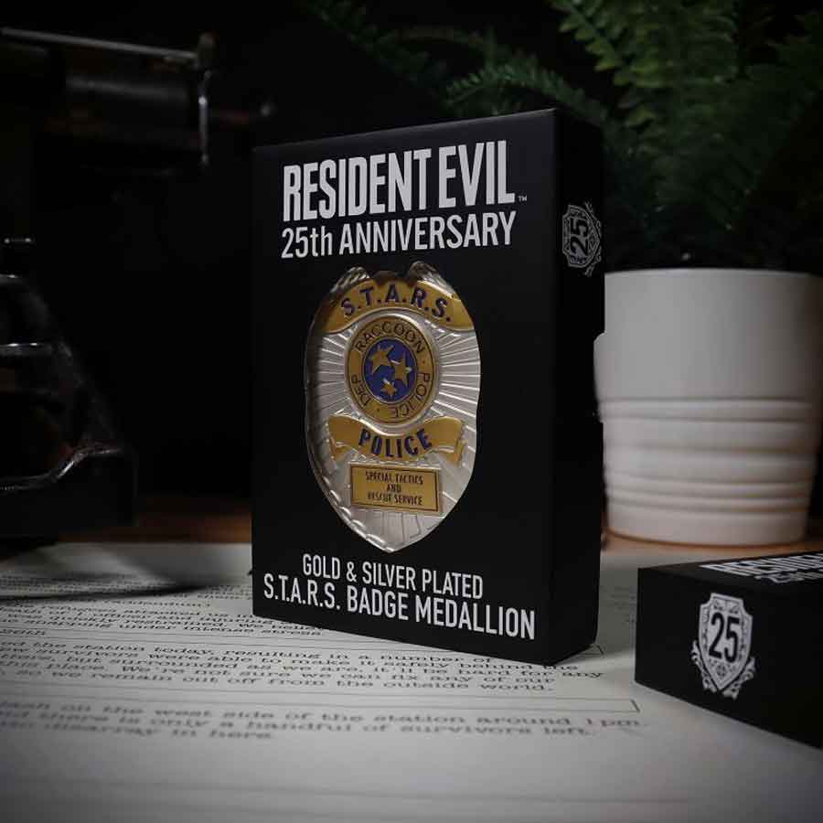 Jelvényreplika Gold & Silver Plated S.T.A.R.S (Resident Evil)