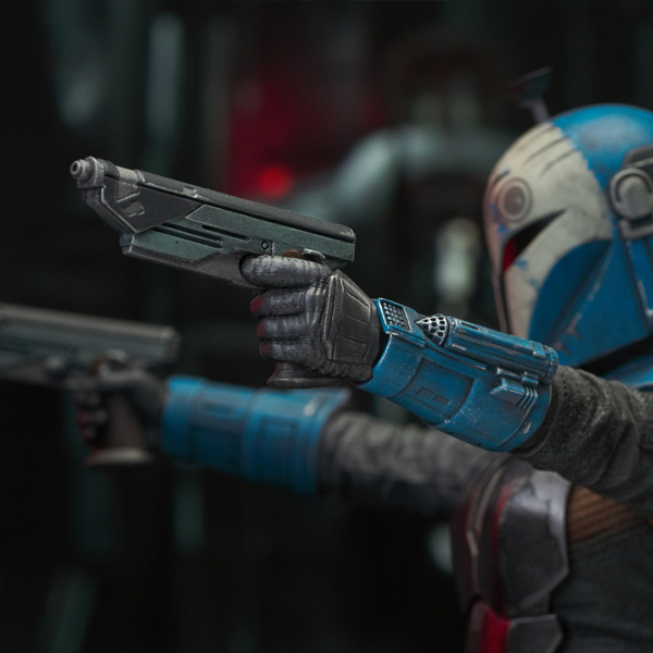 Mellszobor Bo-Katan (Star Wars: Mandalorian)