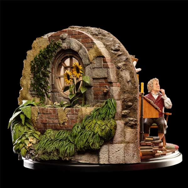 Szobor Bilbo Baggins in Bag End Limitált Kiadás (Lord of The Rings)