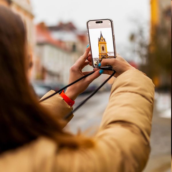 FIXED Pure Neck nyakbaakasztós madzaggal Apple iPhone XR számára, fekete FIXED Pure Neck nyakbaakasztós madzaggal Apple iPhone XR számára, fekete