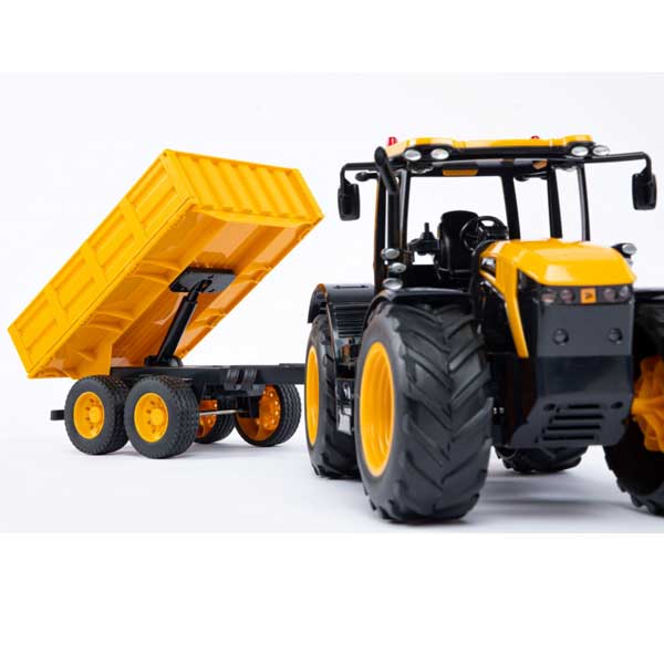 Távirányítós traktor összecsukható platós utánfutóval Távirányítós traktor összecsukható platós utánfutóval