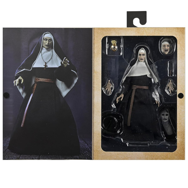 Akciófigura Ultimate Valak The  Nun (The Conjuring Universe)