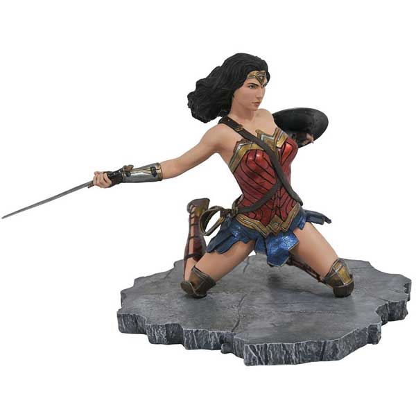 DC Gallery Justice League Movie Wonder Woman PVC Diorama - OPENBOX (Bontott csomagolás, teljes garancia)