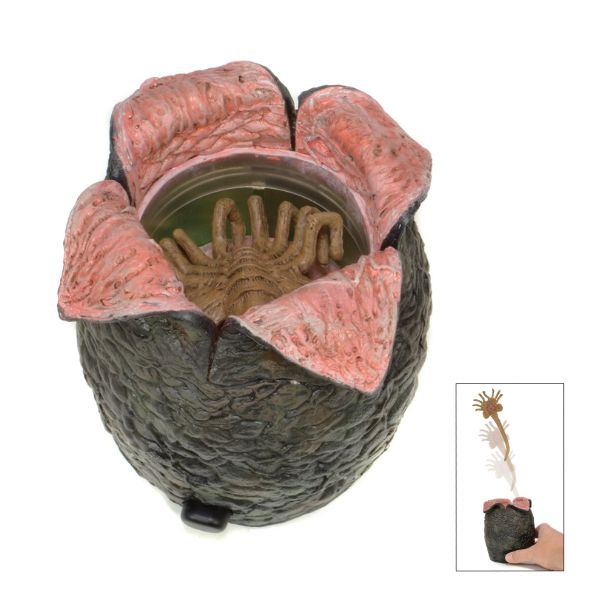 Alien Egg with Facehugger (Alien) Alien Egg with Facehugger (Alien)