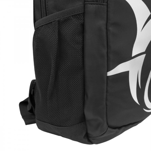 White Shark játékos hátizsák SCOUT 15,6", fekete/ezüst