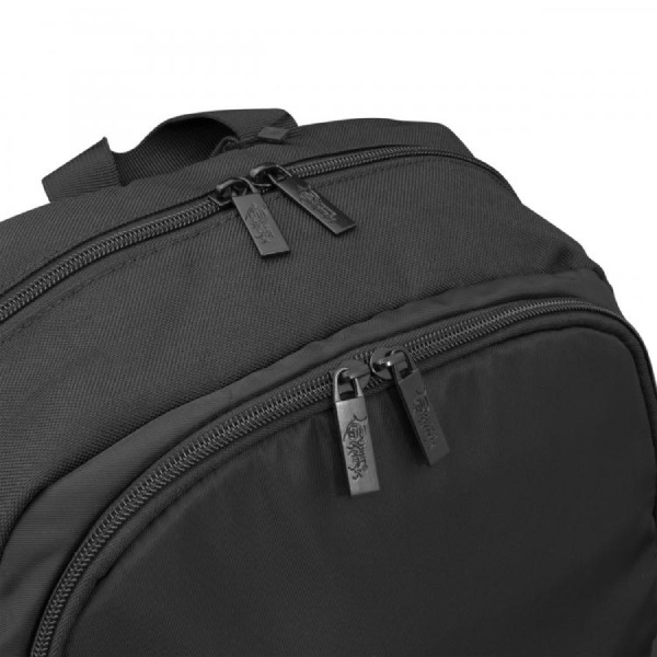 White Shark játékos hátizsák SCOUT 15,6", fekete/ezüst