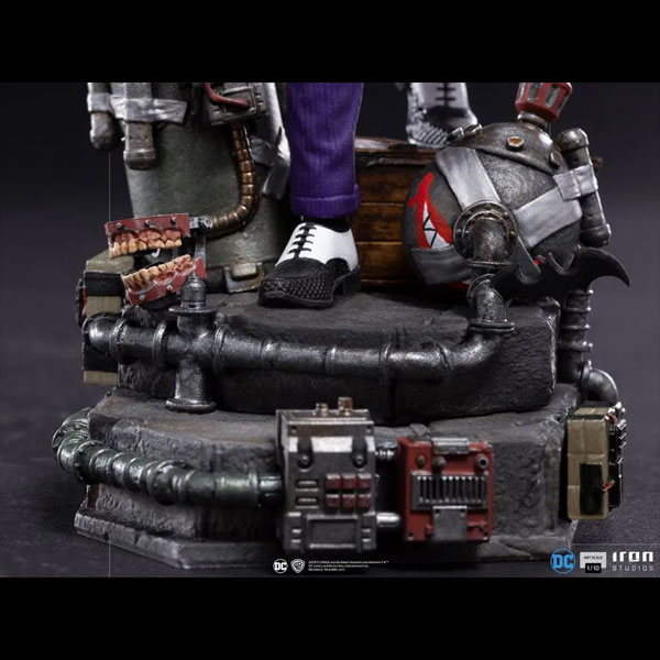 Szobor The Joker Regular Art Scale 1/10 (DC)